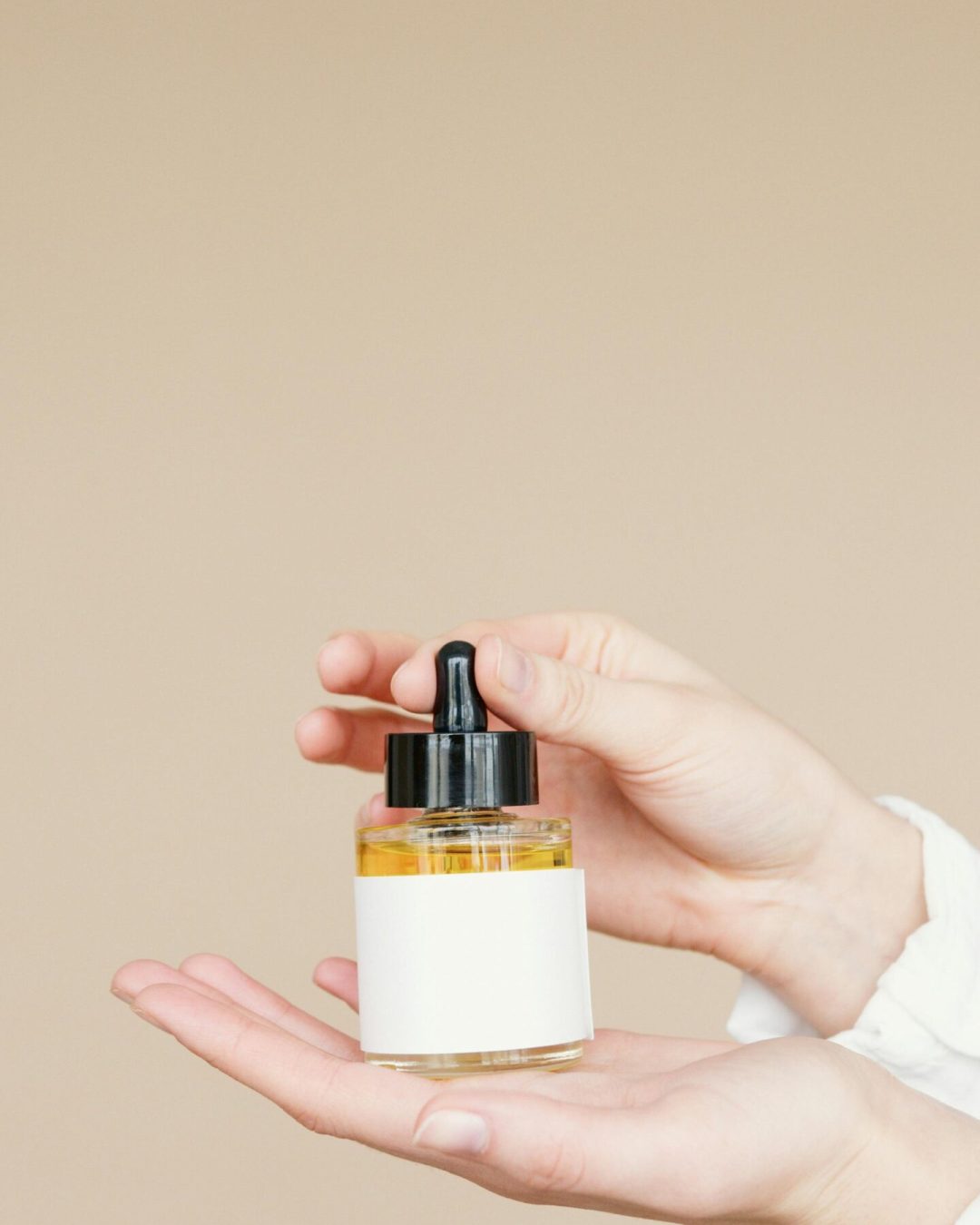 cardamon_oil